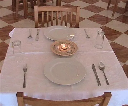 Szálloda Flora 3*